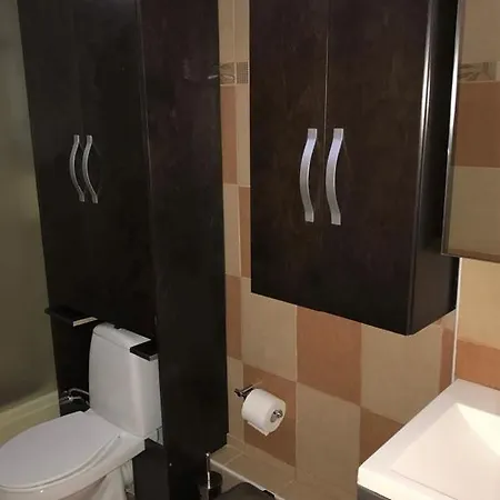 Smart Luxury Maisonette شقة *